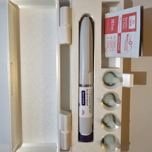 Small Case with Tissue Compartment